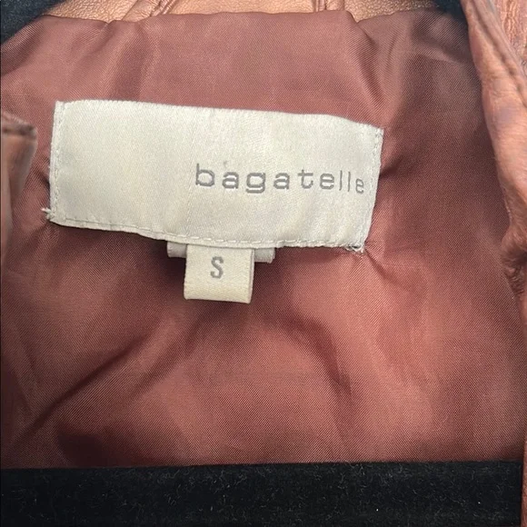 Moto Faux Leather Jacket with Vintage Distressed Look - Picture 3 of 6